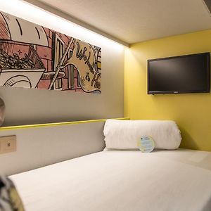 Standard Quadruple Room Without Window